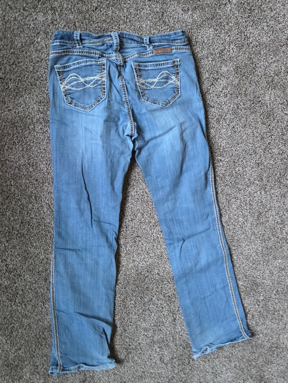 Cowgirl Tuff Light Blue Straight Leg Women’s Jeans with Embroidered Back Pockets